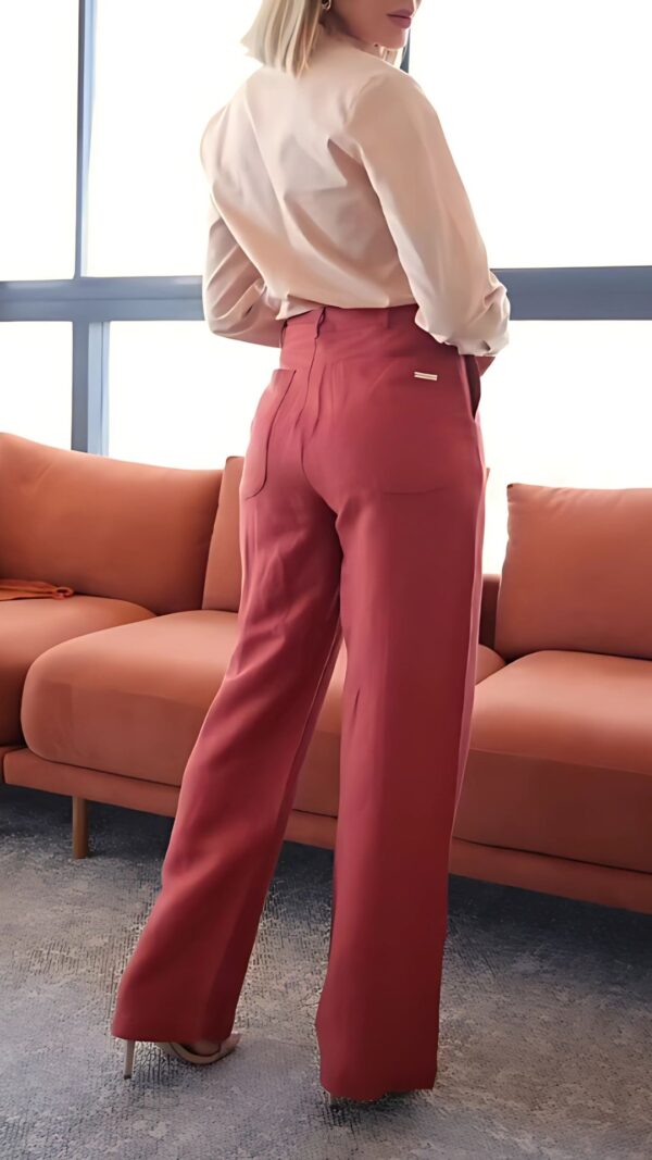 Conjunto Calça Pantalona e Camisa - Image 3