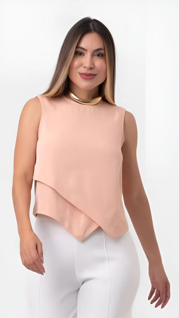Blusa com Sobreposição na Frente - Image 2