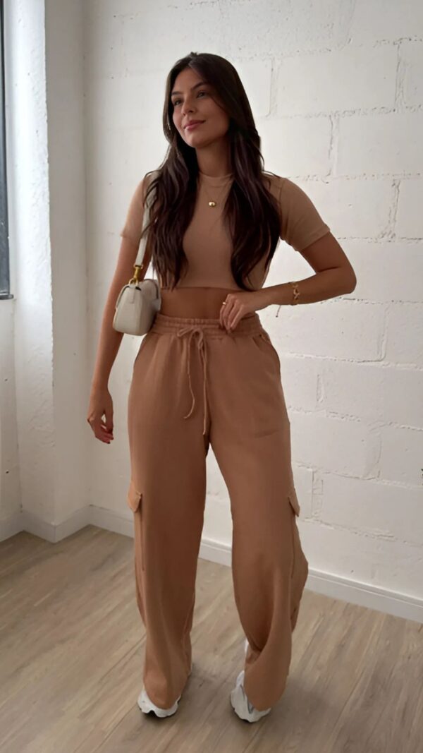 Conjunto Blusa e Calça Flaire - Image 2